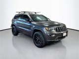 Used 2018 Jeep Grand Cherokee Limited image 3