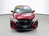 Used 2023 Nissan Kicks SV image 2