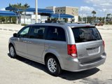 Used 2019 Dodge Grand Caravan SXT image 5