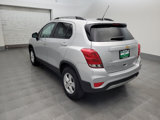 Used 2022 Chevrolet Trax LT w/ Driver Confidence Package image 5