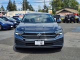 Used 2022 Volkswagen Jetta SE image 2