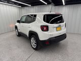 Used 2023 Jeep Renegade Latitude image 4