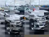 Used 2017 Ford Escape SE image 2