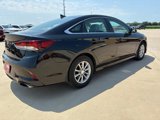 Used 2018 Hyundai Sonata SE w/ Winter Weather Package image 6