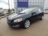 Used 2017 Volvo V60 T5 Premier w/ Convenience Package image 3