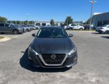 Used 2021 Nissan Altima 2.5 SV image 2