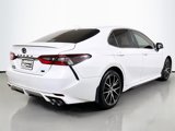 Used 2024 Toyota Camry SE image 4