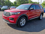 Certified 2022 Ford Explorer XLT image 3