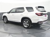Certified 2025 Honda Pilot EX-L image 5