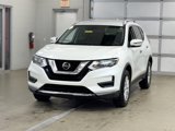 Used 2019 Nissan Rogue SV image 3