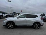 Used 2019 Nissan Rogue SL w/ Premium Package image 2