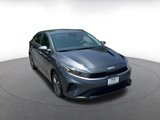 Used 2024 Kia Forte LXS image 4