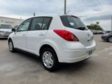 Used 2010 Nissan Versa 1.8 S image 5
