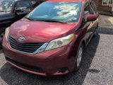 Used 2012 Toyota Sienna LE image 2