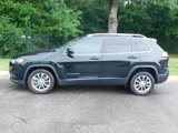 Used 2019 Jeep Cherokee Latitude Plus image 2