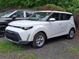 New 2025 Kia Soul LX image 3