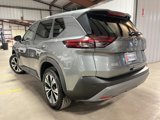 Used 2023 Nissan Rogue SV image 5
