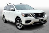 Used 2020 Nissan Pathfinder S image 2