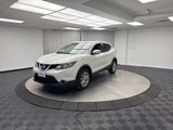 Used 2017 Nissan Rogue Sport SV w/ SV Premium Package image 3