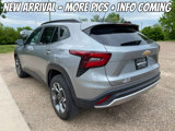 Used 2024 Chevrolet Trax LT w/ LT Convenience Package image 6