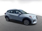 Used 2024 Nissan Kicks SV image 2