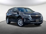 Used 2023 Chevrolet Equinox LT w/ Driver Convenience Package image 2