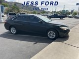 Used 2015 Toyota Camry LE image 4