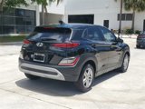 Used 2022 Hyundai Kona SE w/ Cargo Package image 4