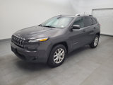 Used 2018 Jeep Cherokee Latitude Plus w/ Cold Weather Group image 2