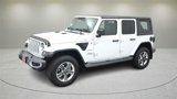 Used 2019 Jeep Wrangler Unlimited Sahara image 3