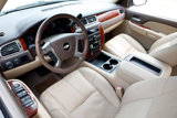 Used 2009 Chevrolet Suburban LT image 4