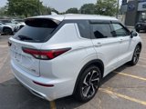 Used 2022 Mitsubishi Outlander SEL image 5