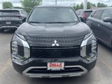 Used 2023 Mitsubishi Outlander SE image 2