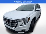 Certified 2024 GMC Terrain SLT w/ Infotainment Package II image 2