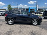 Used 2021 Chevrolet Trax LT w/ LT Convenience Package image 2