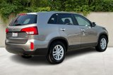 Used 2015 Kia Sorento LX image 5