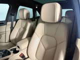 Certified 2024 Porsche Macan image 5