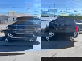 Used 2016 Chrysler Town & Country Touring image 6