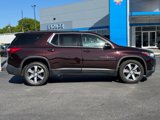 Used 2020 Chevrolet Traverse LT w/ LT Premium Package image 2