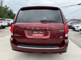 Used 2019 Dodge Grand Caravan SXT image 2