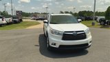 Used 2016 Toyota Highlander Limited Platinum image 3