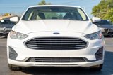 Used 2019 Ford Fusion SE image 2