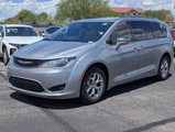 Used 2019 Chrysler Pacifica Limited image 5
