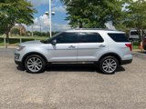 Used 2017 Ford Explorer Limited image 5