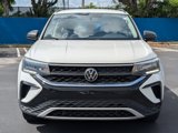 Used 2022 Volkswagen Taos S image 2