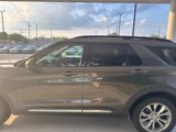 Used 2020 Ford Explorer XLT w/ Equipment Group 202A image 5