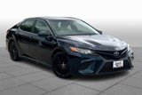 Used 2018 Toyota Camry SE image 2