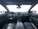 Used 2018 Chevrolet Equinox Premier image 2
