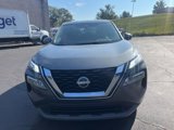 Used 2023 Nissan Rogue SV image 2