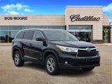 Used 2014 Toyota Highlander XLE image 3